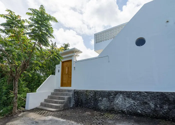 Collins Pool Villa *